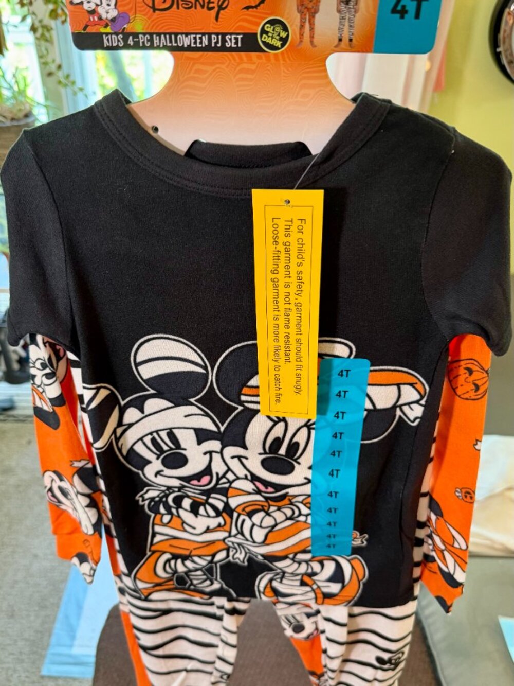 NWT Disney Mickey Minnie Mummy 4pc Glow Dark Halloween Pajama Set Kids Sz 4T